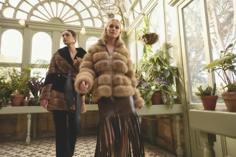 Elliatt Aisling faux fur and leather jacket, brun